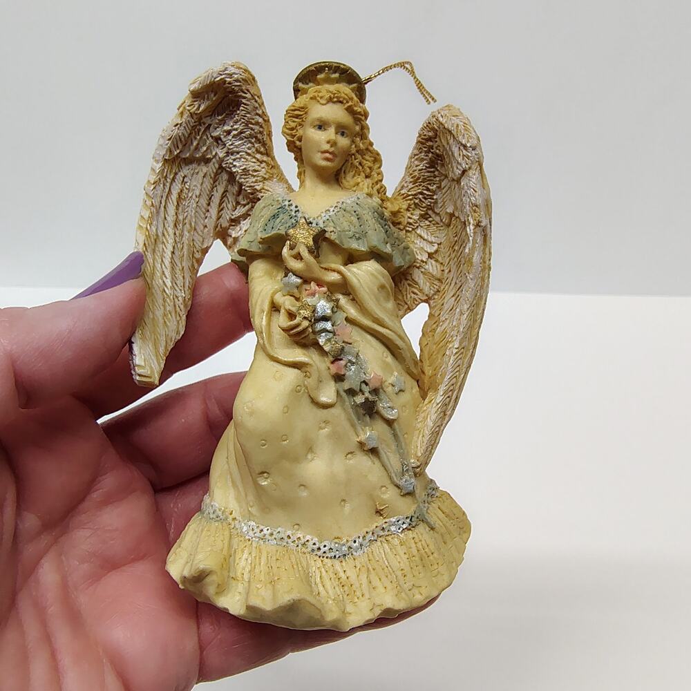 Angel Ornament Figurine Vtg 90s United Design Angels Collection Star Flight 1994